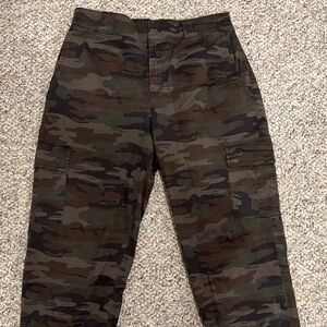 Sanctuary Women’s Camouflage Cargo Pants